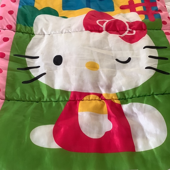 Hello Kitty sleeping bag. Hot Pink - Picture 1 of 4